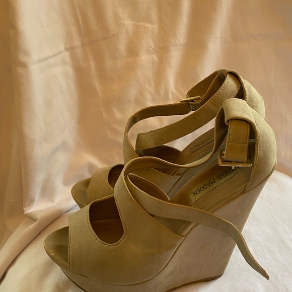 Steve Madden Wedges - Picture 5 of 9